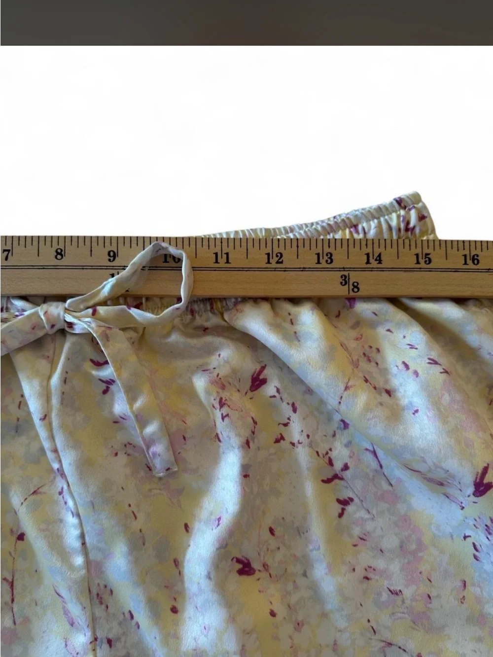 Cabernet Silk Satin Floral Capri Pajama Set L Ruffle Coquette Cottagecore